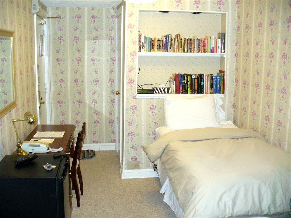 Albert House Inn Отава Екстериор снимка