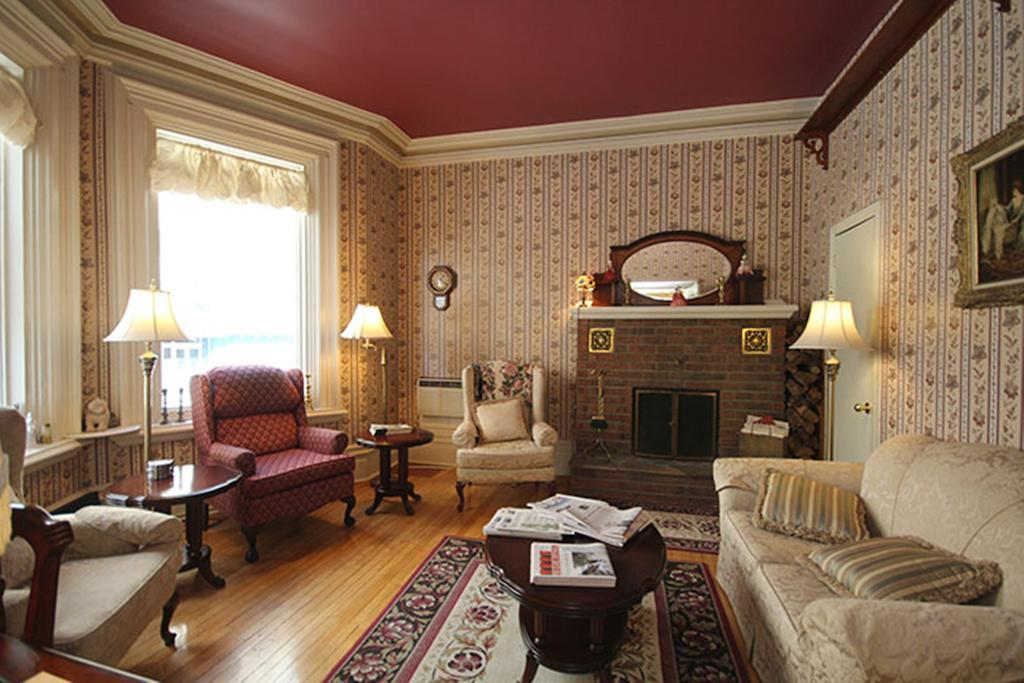 Albert House Inn Отава Екстериор снимка
