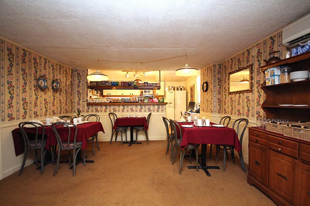 Albert House Inn Отава Екстериор снимка